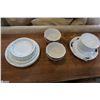 Image 1 : 42PCS OF ASSORTED CORELLE DISHES AND 4 OTHER SERVING BOWLS