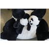 Image 2 : GIANT PANDA STUFFY