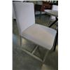 Image 8 : ROUND WOOD AND METAL BASE TABLE AND 2 DINING CHAIRS