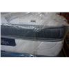 Image 2 : KINGSIZE SERTA VILLA BELLAGIO 8 SUPER PILLOW TOP PLUSH MATTRESS, DIRT SCUFFS, AS NEW
