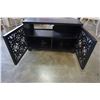 Image 2 : BLACK 2 DOOR STAND