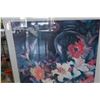 Image 2 : 4 x 4 LARGE FLORAL PRINT IN FRAME