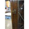 Image 3 : VINTAGE WALNUT CORNER DISPLAY CABINET W/ LEADED GLASS