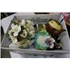 Image 1 : BOX OF SADLER TEAPOT, VANITY MIRROR, ETC