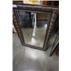 Image 2 : DECORATIVE WALL MIRROR