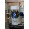 Image 2 : 8 BEER STEINS