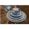 Image 2 : LOT OF WEDGEWOOD PLATES, CUP AND SAUCER, LIDDED BISCUIT BARREL, AND VASE MADE IN ENGLAND