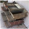 Image 3 : ZZ- ANTIQUE FILMING MINIATURE TRAINS OAR CARS LOT OF 7