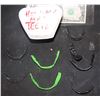 Image 1 : HOLLOW MAN SCREEN USED TEETH LOT WITH CASE KEVIN BACON