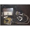 Image 1 : STARSHIP TROOPERS CLAW ANIMATRONIC PUPPET WITH MECHANISMS INTACT