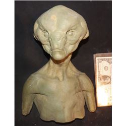WAR OF THE WORLDS LIKE ALIEN CONCEPT MAQUETTE