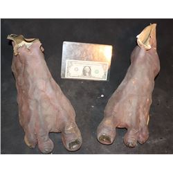 MORTAL KOMBAT GORO PAIR OF FEET  2
