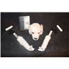Image 1 : DOG HEAD AND INSERT PAWS PUPPETS