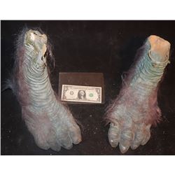 EVOLUTION BLUE PRIMATE FEET MATCHED PAIR 4