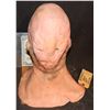 Image 3 : HOLLOW MAN SCREEN USED HERO SILICONE MASK KEVIN BACON DIRTY