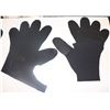 Image 3 : SPIDER-MAN FAR FROM HOME STEALTH SUIT GLOVES COMPLETE SET