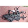 Image 1 : THE THING LIVING ARMATURED SET PIECE