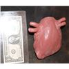 Image 2 : URETHANE ALIEN CREATURE HEART