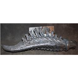 ALIEN VS PREDATOR PREDALIEN XENOMORPH STUNT TOP SPINAL BACK HORN 2