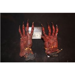 CREATURE ALIEN DEMON ARMS WITH HANDS WEARABLE MATCHED PAIR 3