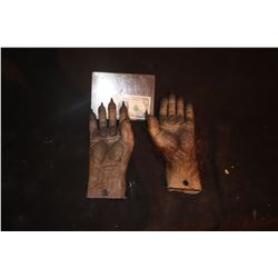 CREATURE ALIEN DEMON ARMS WITH HANDS WEARABLE MATCHED PAIR 4