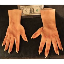 X-MEN SABRETOOTH CLAWS ON SILICONE GLOVES PAINT TESTS