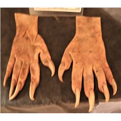 X-MEN SABRETOOTH SCREEN USED STUNT STAGE 3 SILICONE GLOVES WITH CLAWS 4