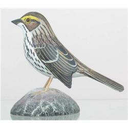 Miniature Savannah Sparrow with drop wing carving