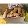 Image 1 : Case of Leather Knife Pouches - Approximately 40