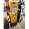 Image 2 : Vintage Restored Shell Gas Pump