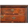 Image 4 : GEORGE I BURL WALNUT CHEST OF DRAWERS