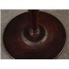 Image 2 : RHODE ISLAND MAHOGANY DISH TOP CANDLESTAND 