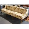 Image 1 : SHERATON STYLE SOFA