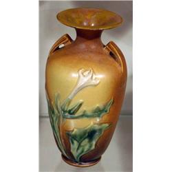ROSEVILLE THORNAPPLE 9 VASE