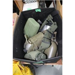 Box with 6 Canteens & Bags