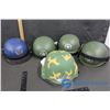 Image 1 : (5) Plastic Army Helmets
