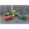 Image 1 : John Deere Model Tractor, Trailers