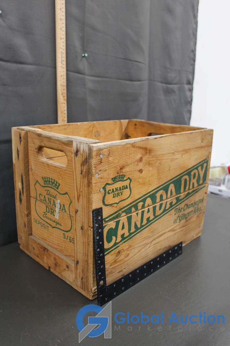 Canada Dry Wooden Crate