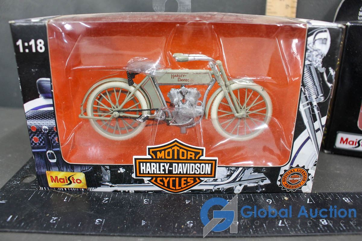 1909 Twin 5DVTWin & 2008 Night Rod Special Harley Davidson DieCast
