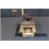Image 2 : Vintage Grinder