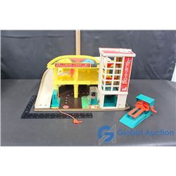 Fisher-Price Parking Ramp