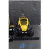 Image 9 : (2) Bumblebee Remote Control Cars