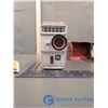 Image 15 : (3) Vintage Cameras