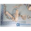 Image 2 : (4) Antique Animal Traps