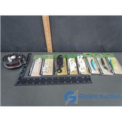 (8) Fishing Items and Reel