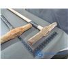 Image 4 : (2) Railroad Spike Hammers