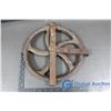 Image 1 : Cast Well Pulley