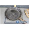 Image 2 : Cast Iron Frying Pan & Waffle Iron