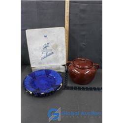 Bean Pot & 4 Blue Glass Dinner Plates