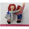 Image 3 : LOT OF 4 DOLLS (VINTAGE) *RAGGEDY ANN AND ANDY* (LARGE RAGGEDY ANDY 14" TALL)